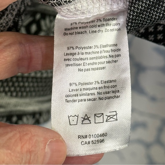 KAVU Longsleeved Knit Snowflake Pattern 1/4 Zip Base Layer Size L - Picture 8 of 8